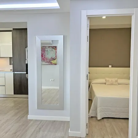 Lujo En La Playa. Parking Gratis Apartamento Alicante Exterior foto