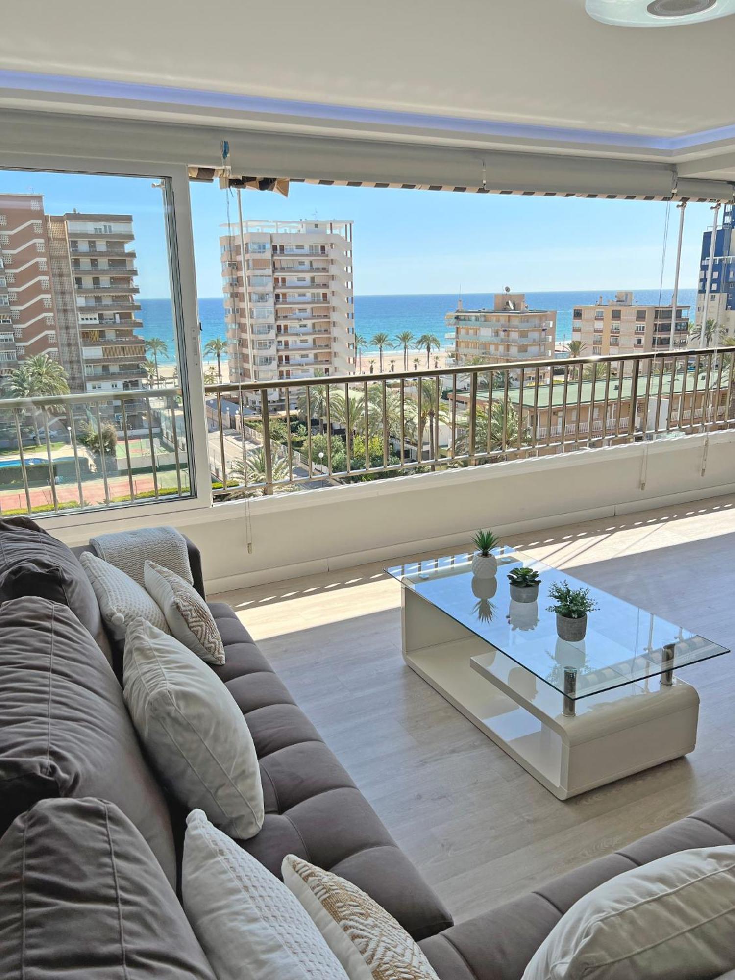 Appartement Lujo En La Playa. Parking Gratis