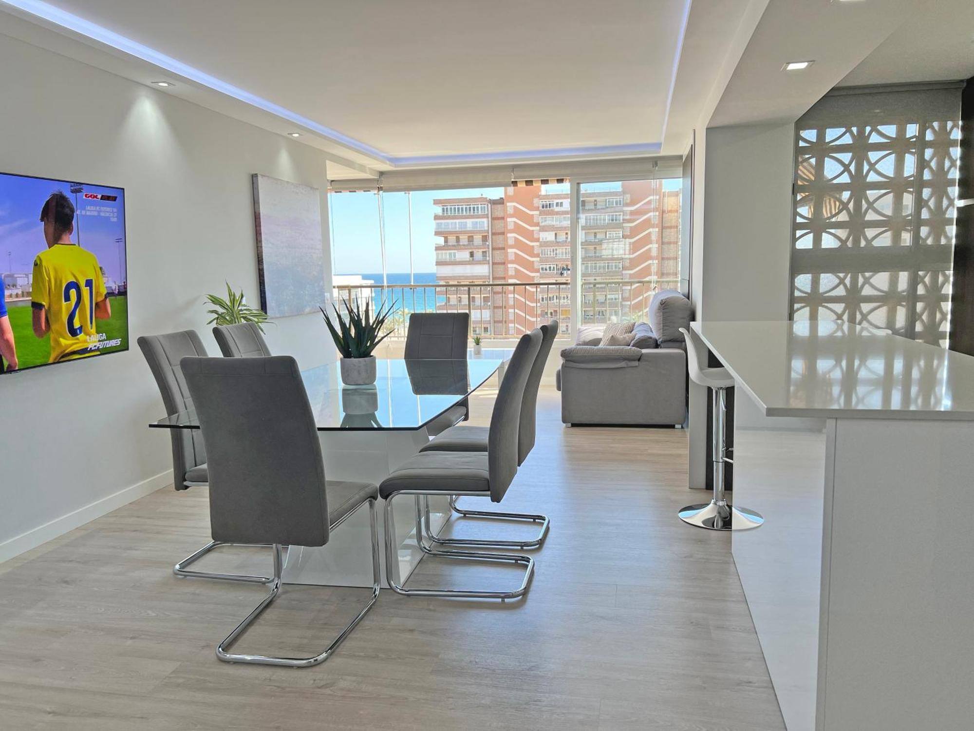 Lujo En La Playa. Parking Gratis Appartement