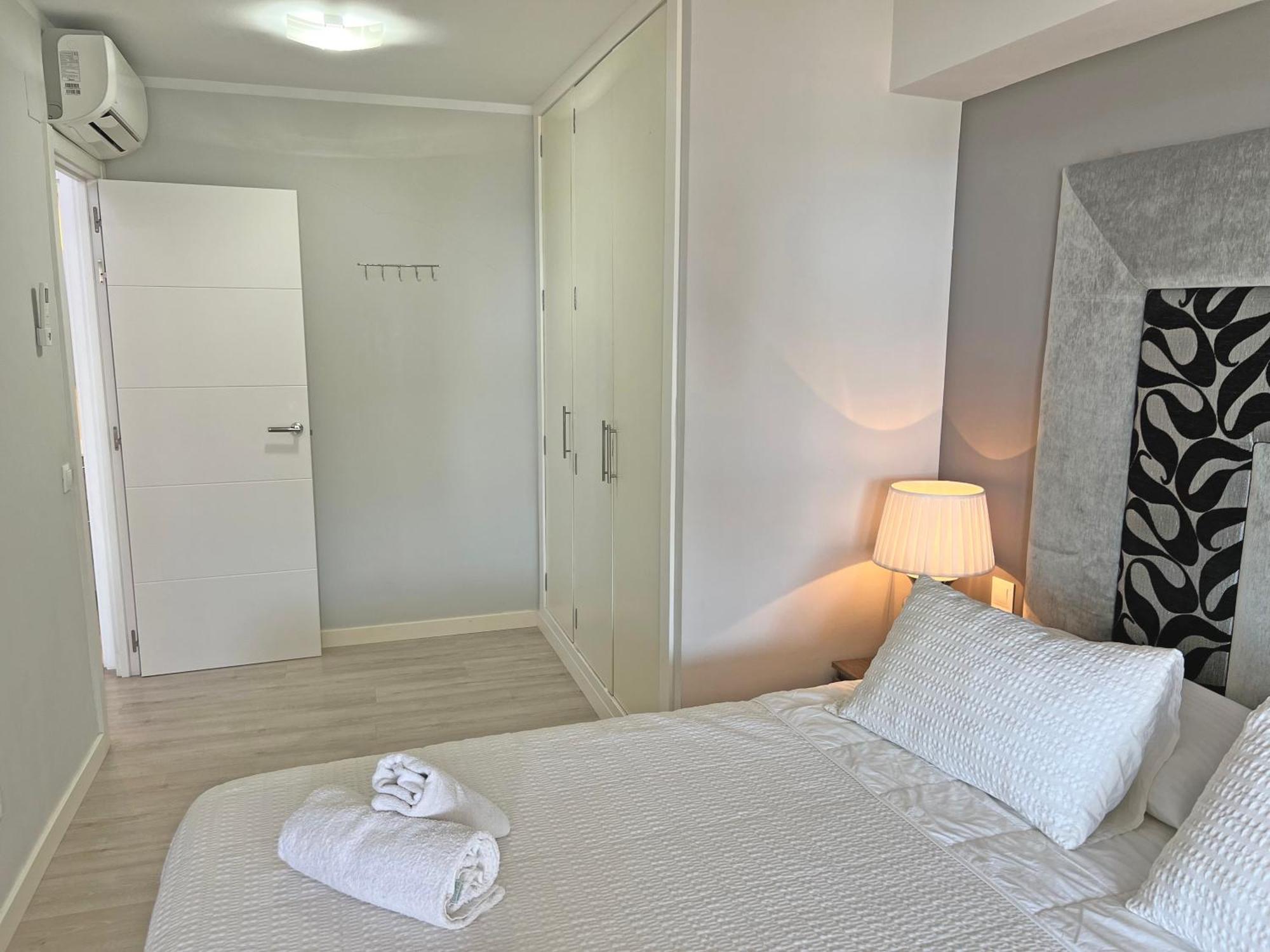 Lujo En La Playa. Parking Gratis Apartment *