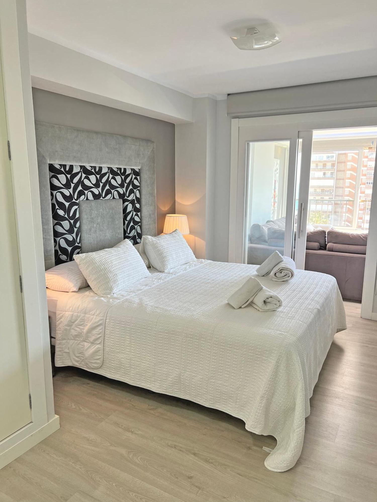 Apartment Lujo En La Playa. Parking Gratis Alicante